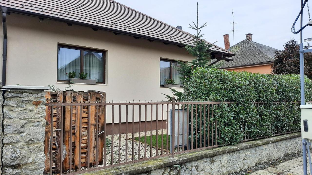 Aranypatak Apartmanhaz Szombathely Exterior foto